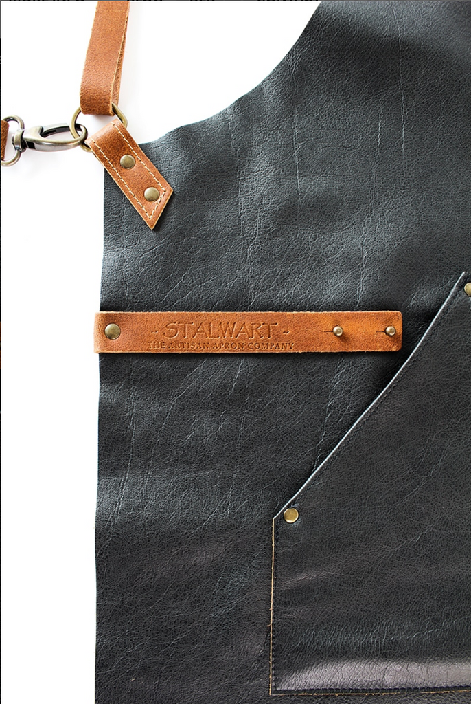 DULUXE LEATHER APRON WITH BACK-STRAP