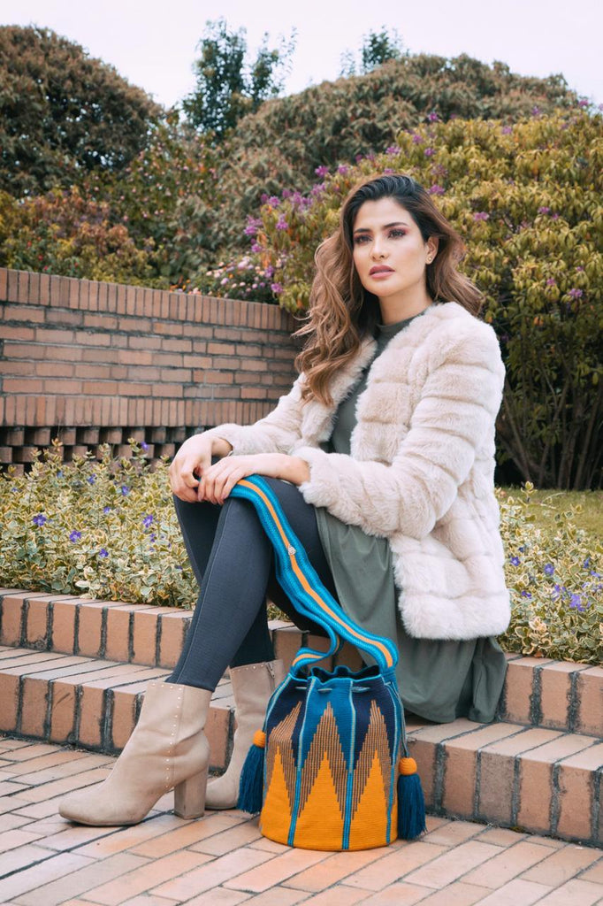 SUSU Blaze Crossbody Mochila